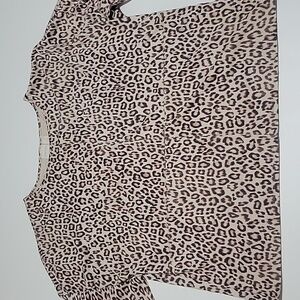 Chicos Animal Print Soft,Edgy Top With Half Sleeves Sz XL
